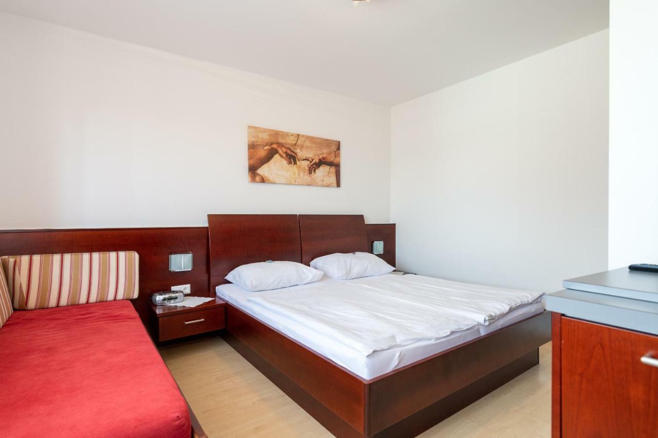 Apartamento Sekt & Wein - Walter Klein Illmitz Exterior foto